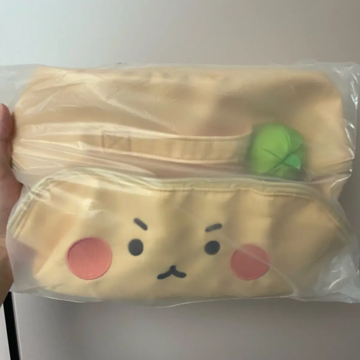 thumbnail-0